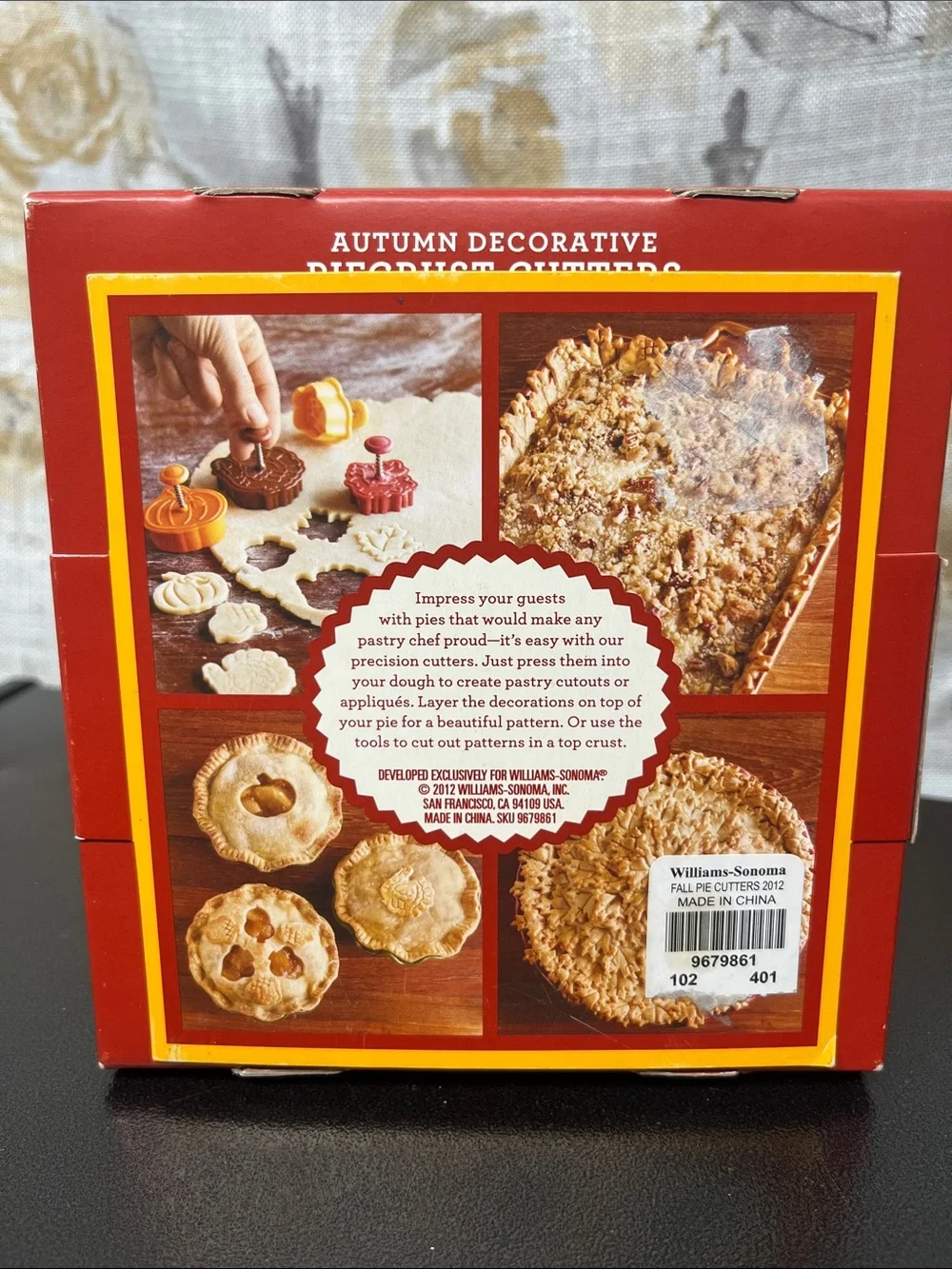 Williams-Sonoma Autumn Decorative Piecrust Cutters Acorn, Turkey, Pumpkin, Maple